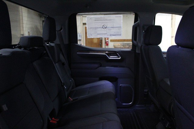 New 2026 GMC Sierra 1500 Elevation image 12
