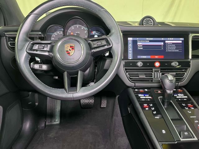 Certified 2023 Porsche Macan Turbo AWD/4WD image 26