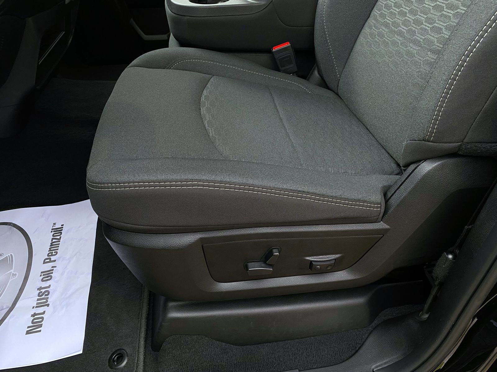 Used 2025 RAM 2500 Lone Star image 16