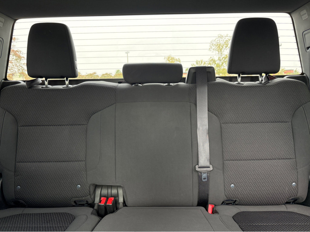 Used 2021 Chevrolet Silverado 1500 Custom image 5