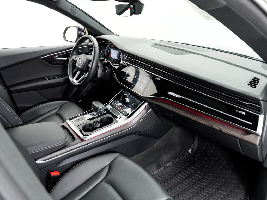 Used 2019 Audi Q8 Premium Plus AWD/4WD image 19