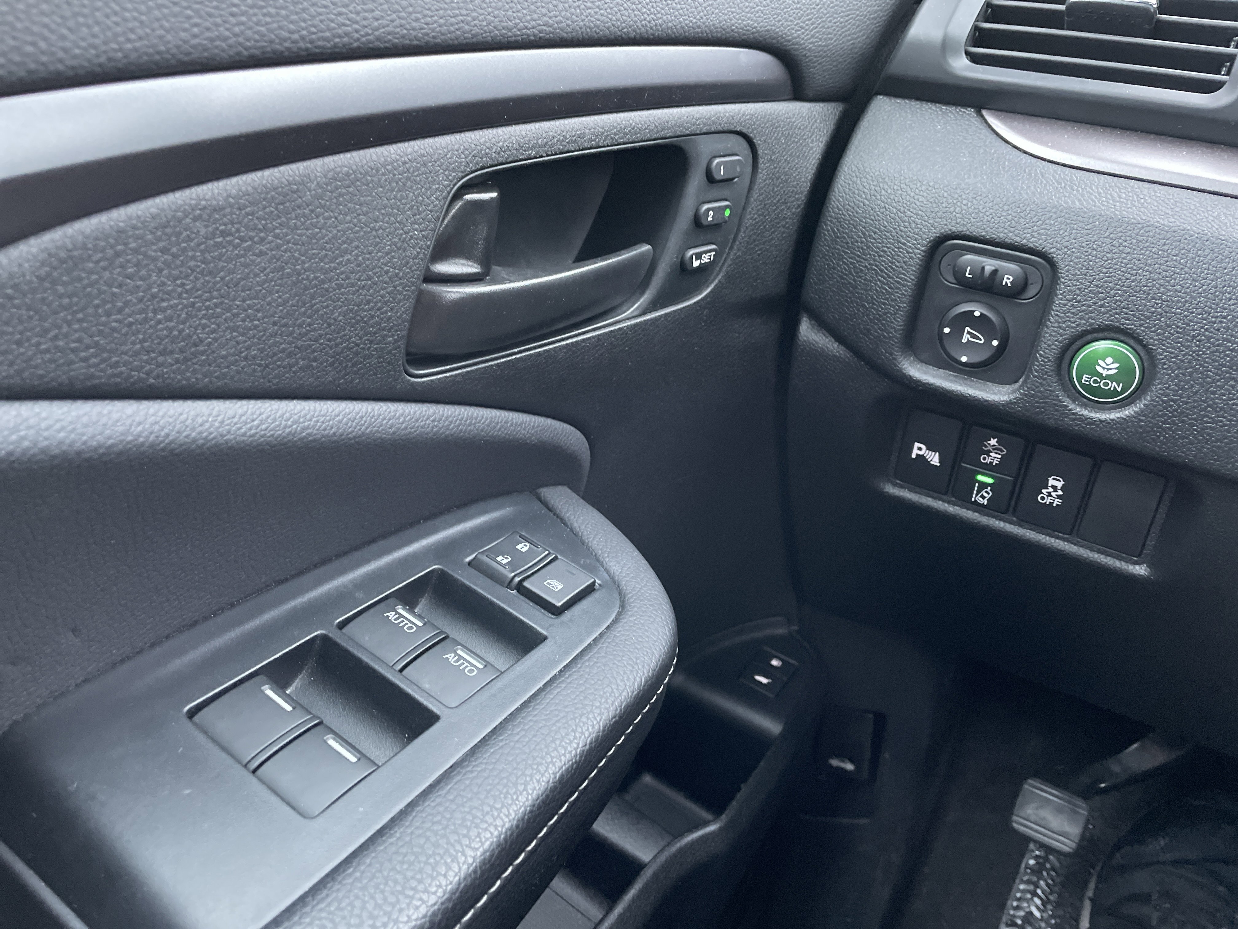 Certified 2023 Honda Passport EX-L image 24