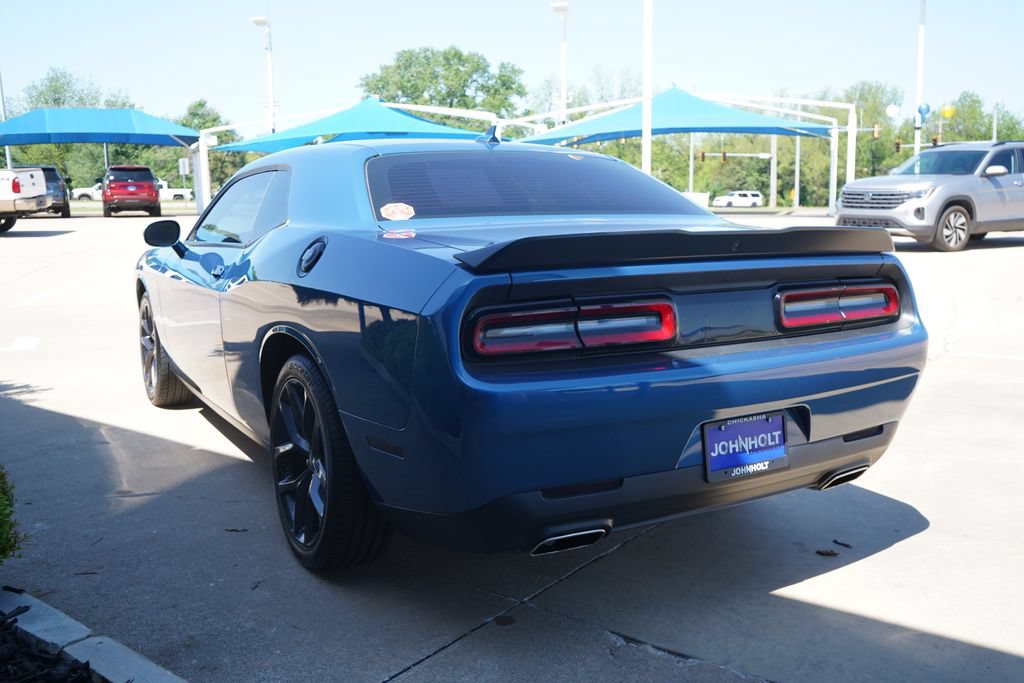 Used 2023 Dodge Challenger SXT w/ Blacktop Package RWD image 8