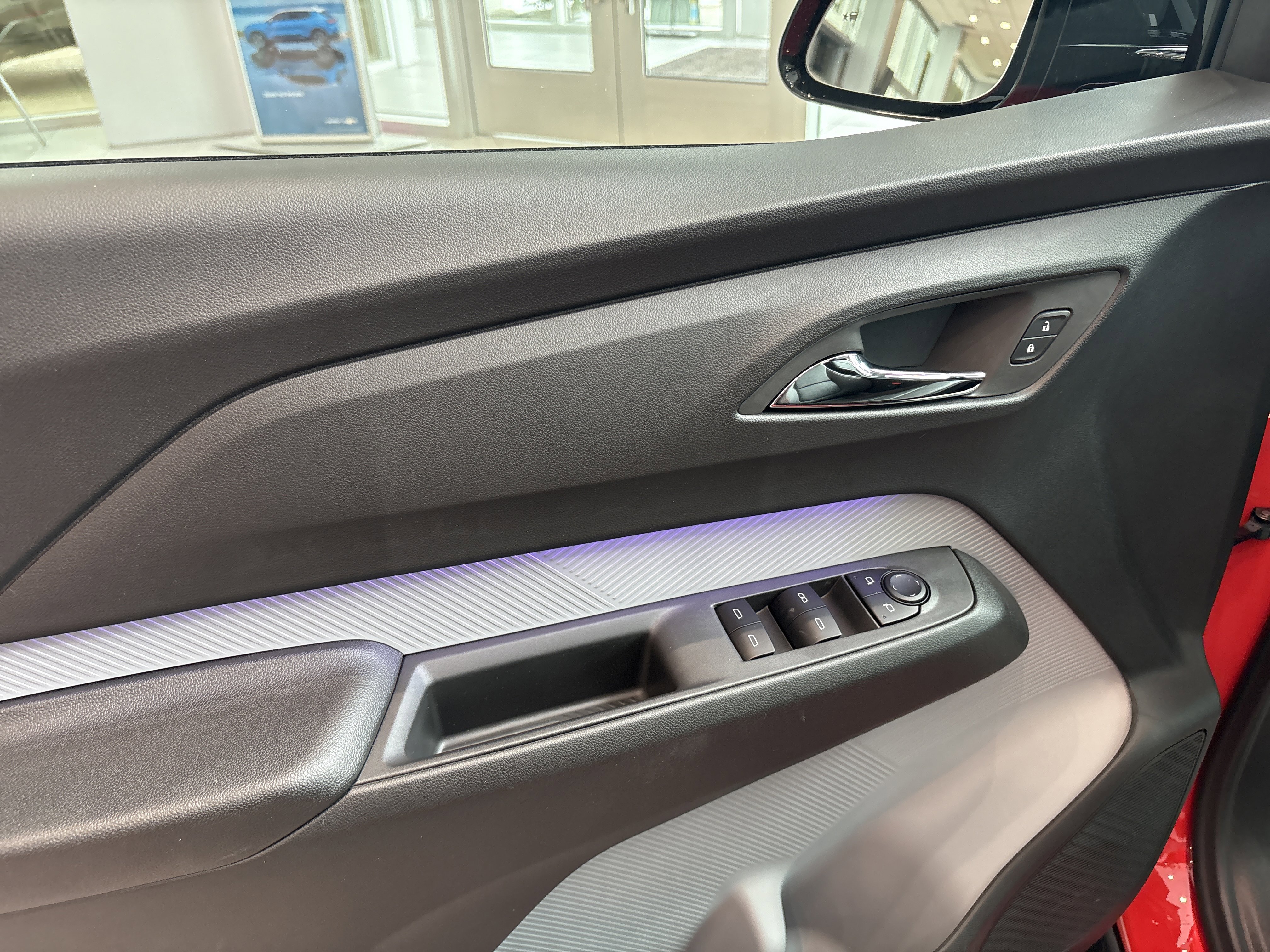 New 2027 Chevrolet Bolt RS w/ Technology Package image 9