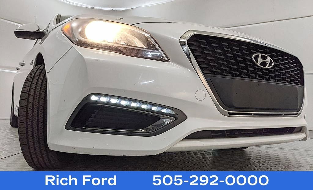 Used 2016 Hyundai Sonata SE image 22