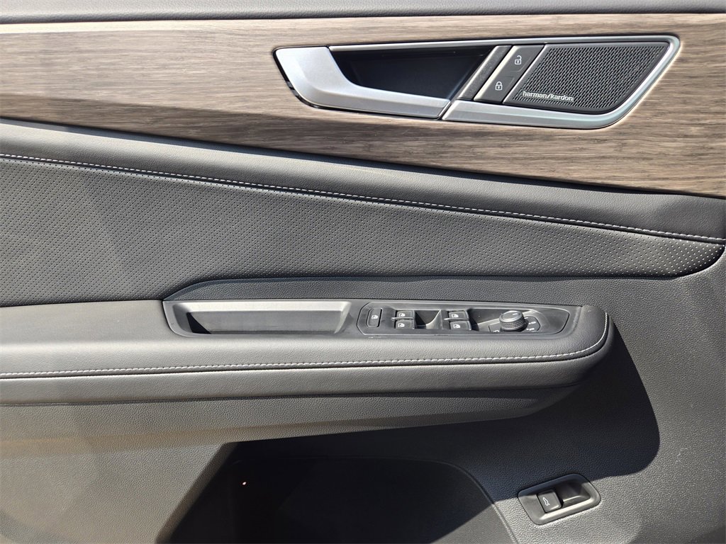 New 2026 Volkswagen Atlas SEL Premium R-Line image 18