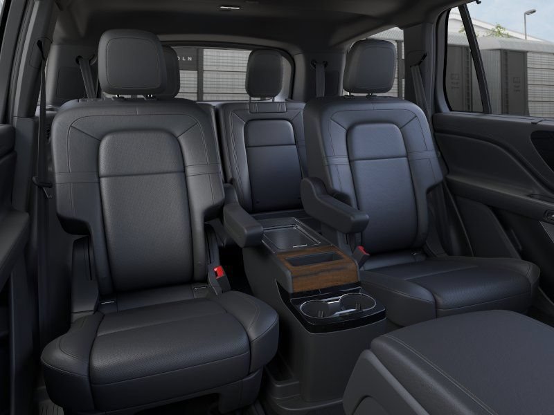 New 2026 Lincoln Aviator Reserve w/ Luxury Package RWD image 40