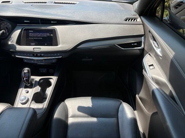 Certified 2023 Cadillac XT4 Premium Luxury w/ Enhanced Visibility Package AWD/4WD image 21
