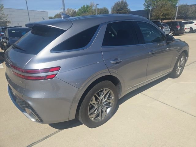 Used 2025 Genesis GV70 2.5T image 3