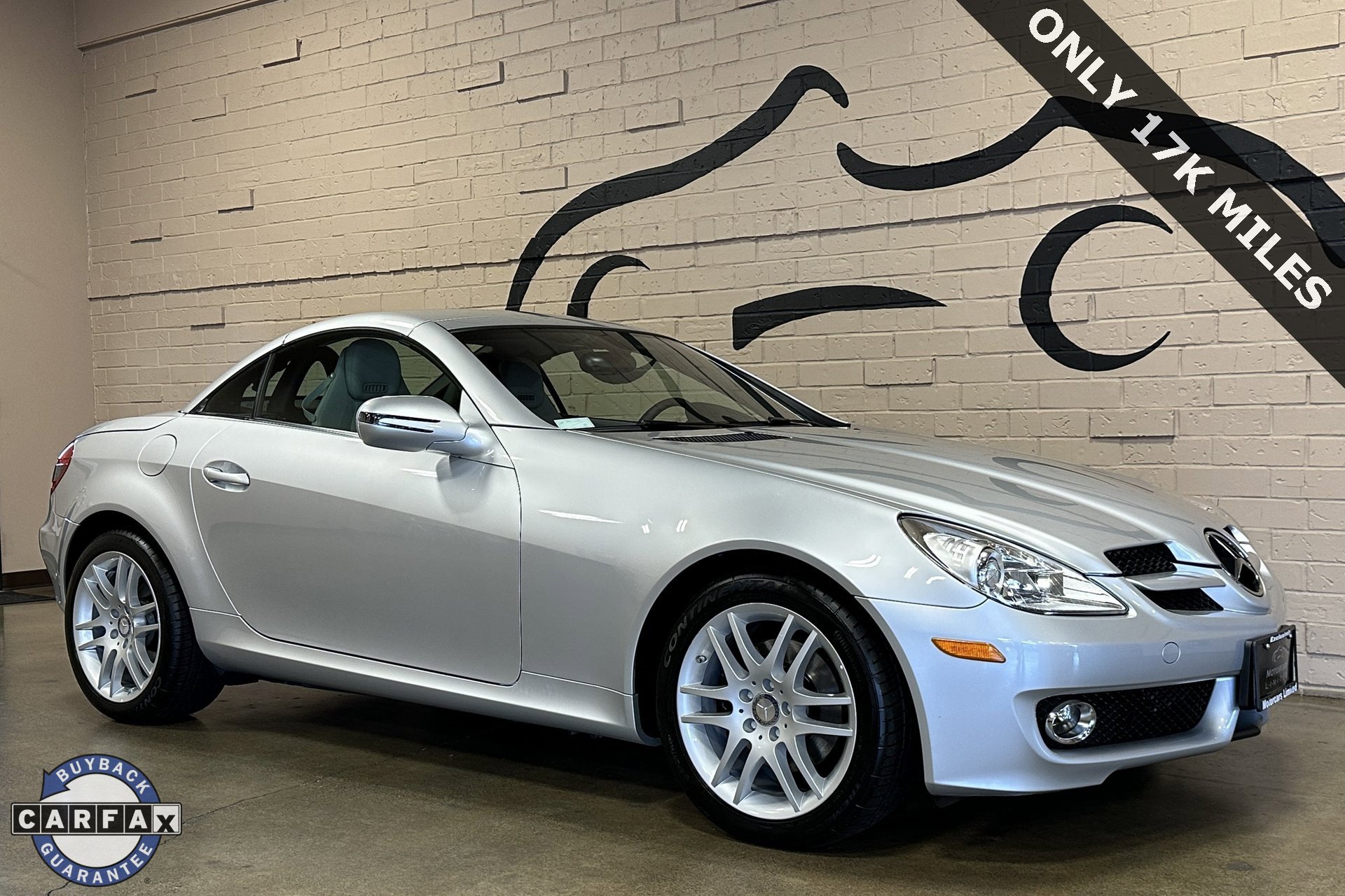 Used 2009 Mercedes-Benz SLK 300 image 1
