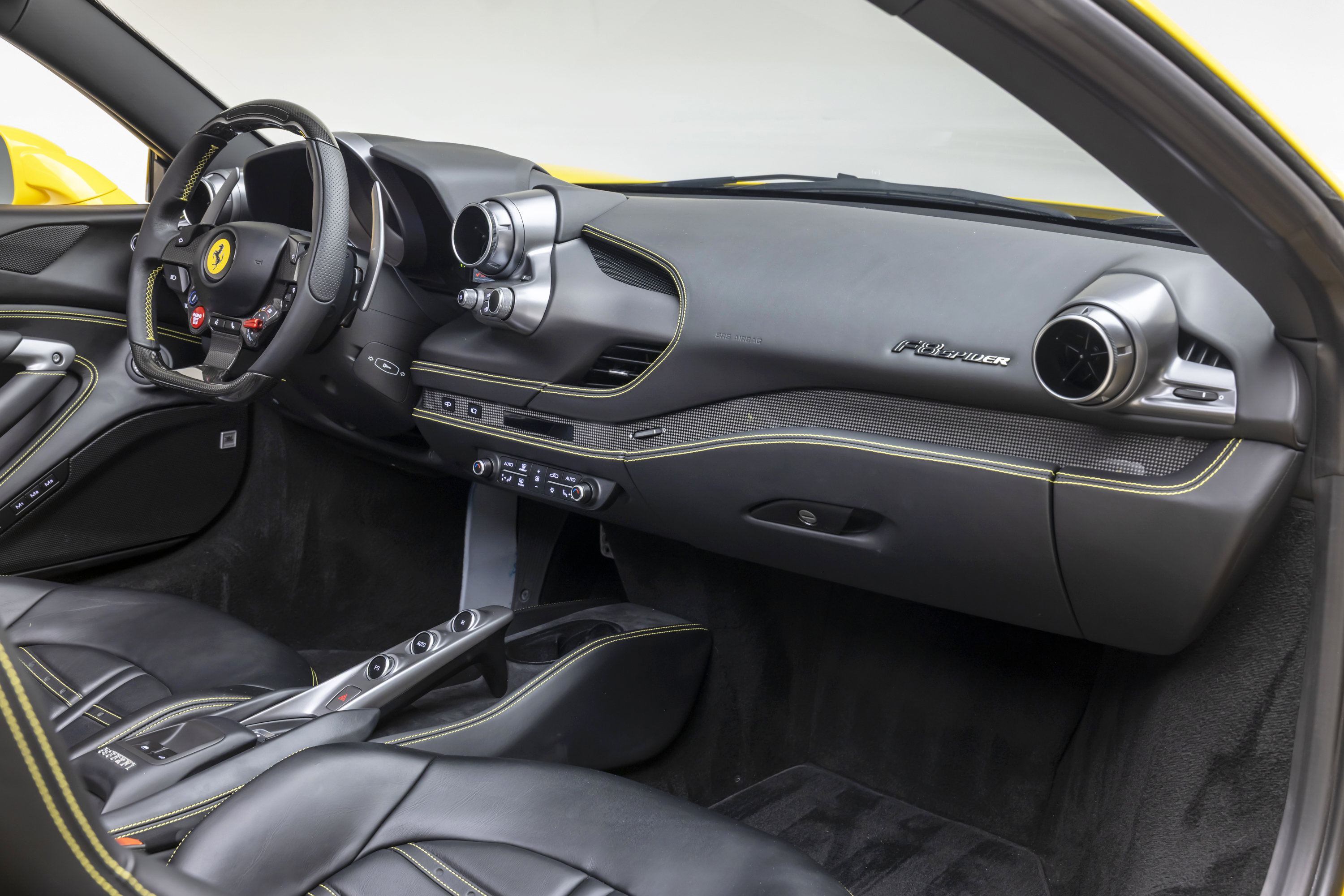 Certified 2022 Ferrari F8 Tributo RWD image 51