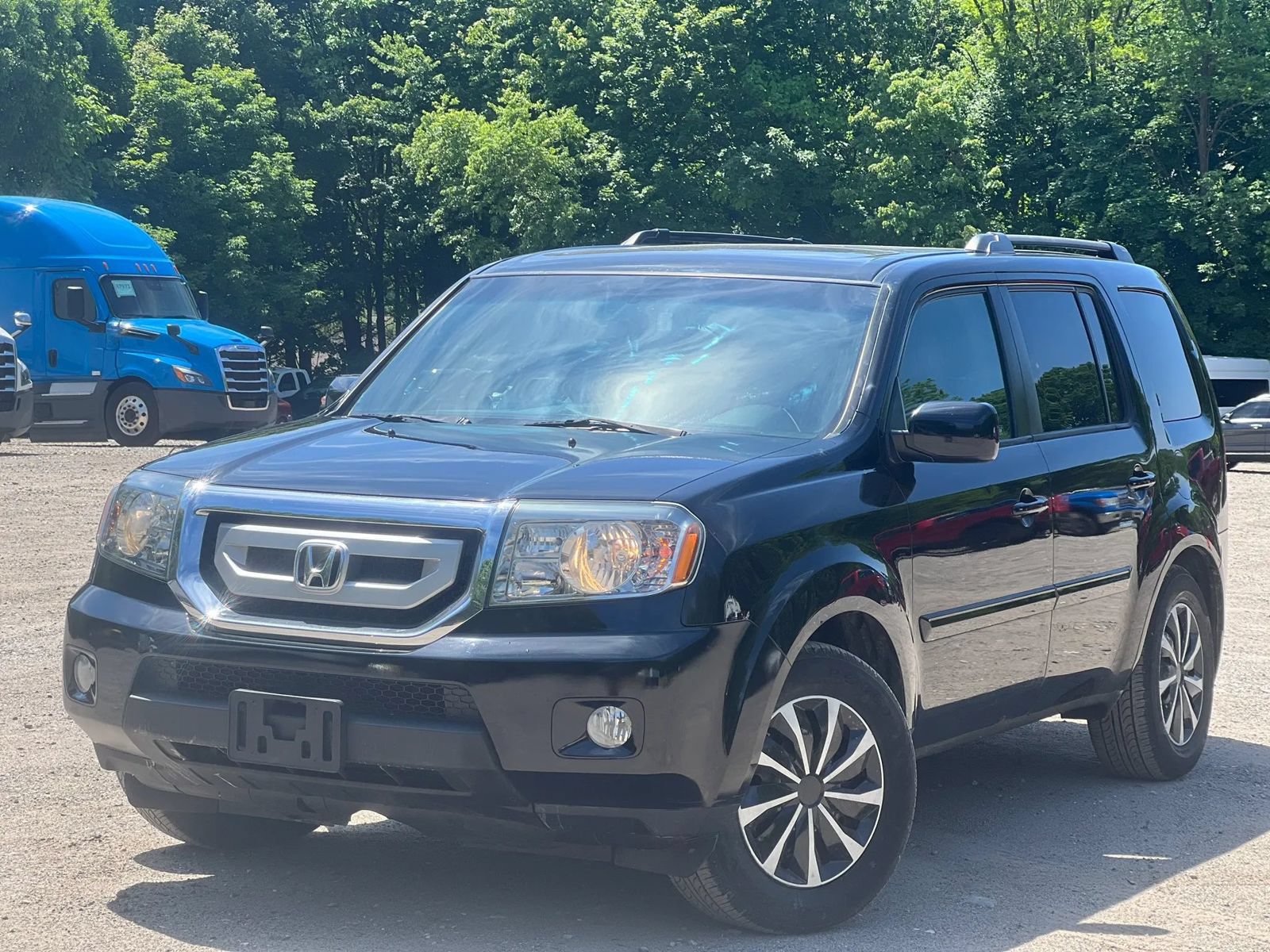Used 2011 Honda Pilot EX-L image 2