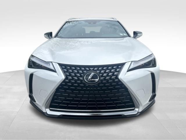 Used 2024 Lexus UX 250h AWD w/ Premium Package image 9