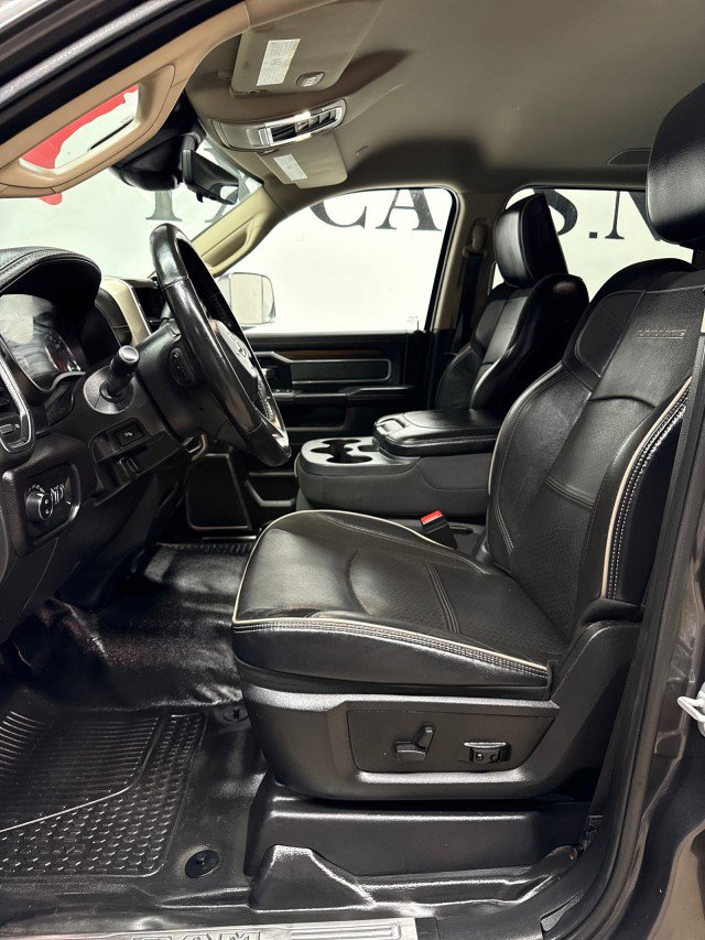 Used 2022 RAM 5500 Laramie image 29