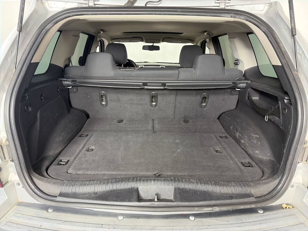 Used 2010 Jeep Grand Cherokee Laredo AWD/4WD image 24