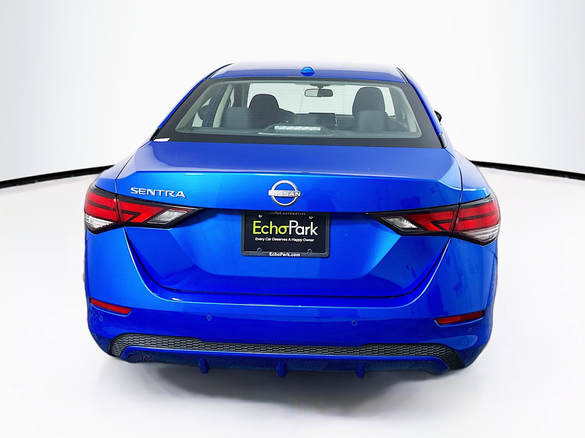 Used 2025 Nissan Sentra SV FWD image 7
