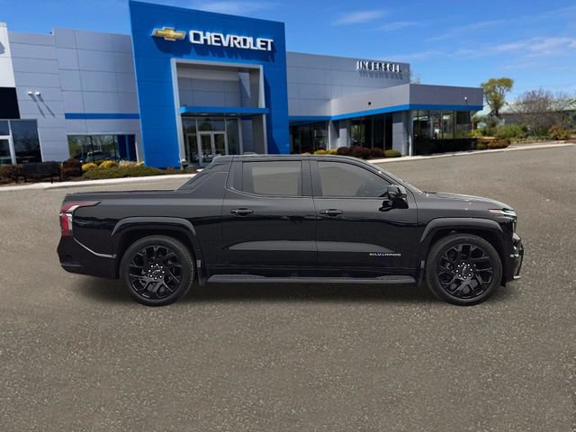 Used 2024 Chevrolet Silverado EV RST AWD/4WD image 27
