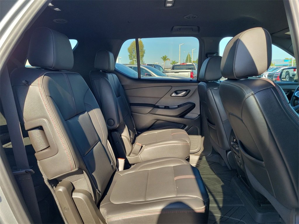 Certified 2023 Chevrolet Traverse RS w/ LPO, Floor Liner Package image 27