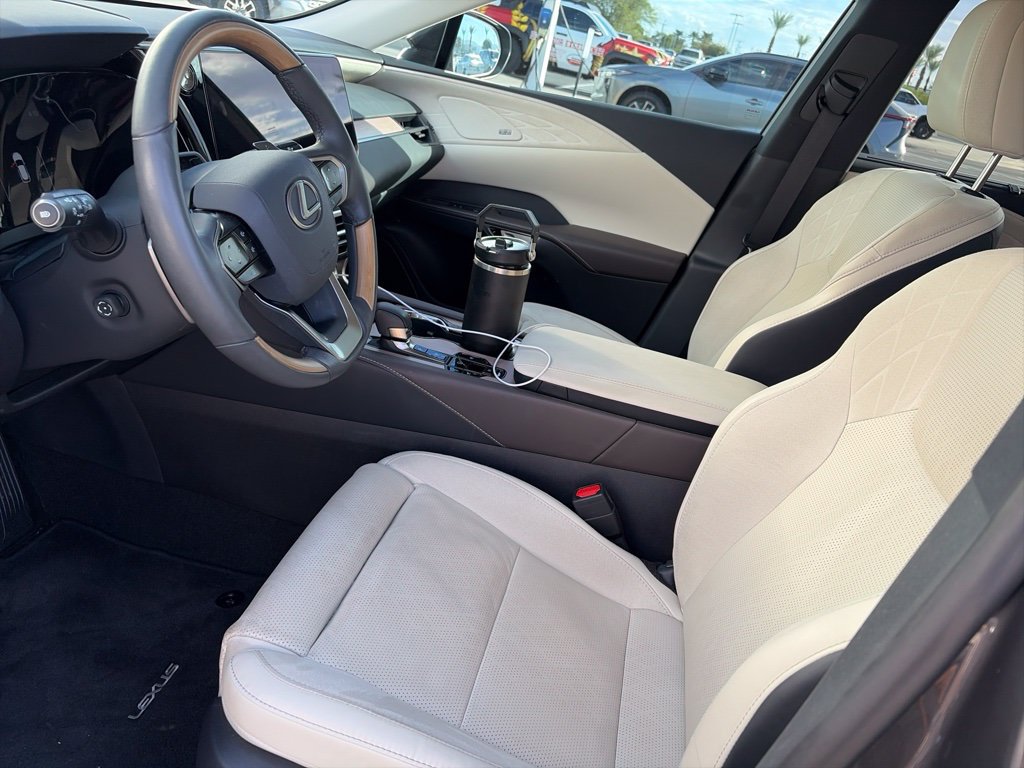 Used 2026 Lexus RX 350 w/ Convenience Package AWD/4WD image 8