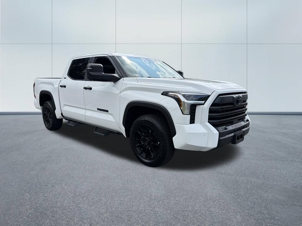 Used 2026 Toyota Tundra SR5 w/ SR5 Convenience Package AWD/4WD image 4