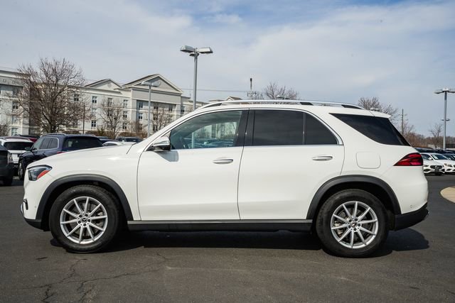 Used 2024 Mercedes-Benz GLE 450e 4MATIC image 4