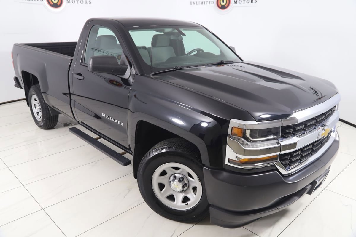 Used 2017 Chevrolet Silverado 1500 W/T w/ Trailering Package RWD image 11