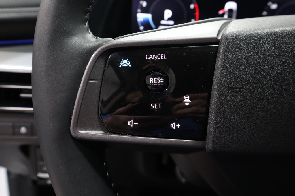 Used 2025 Nissan Murano SL AWD/4WD image 28