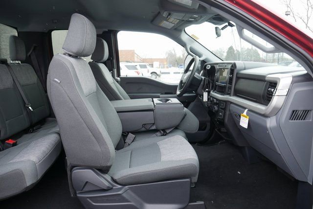 New 2026 Ford F250 XLT w/ FX4 Off-Road Package image 24