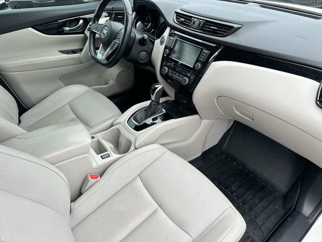Used 2021 Nissan Rogue Sport SL image 6