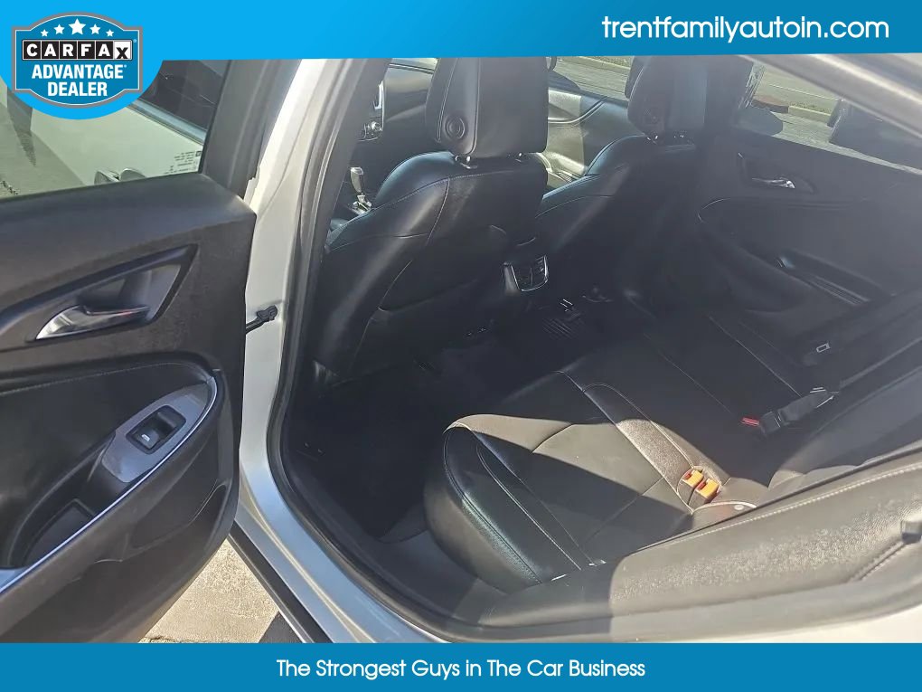 Used 2017 Chevrolet Malibu LT w/ Leather Package image 34