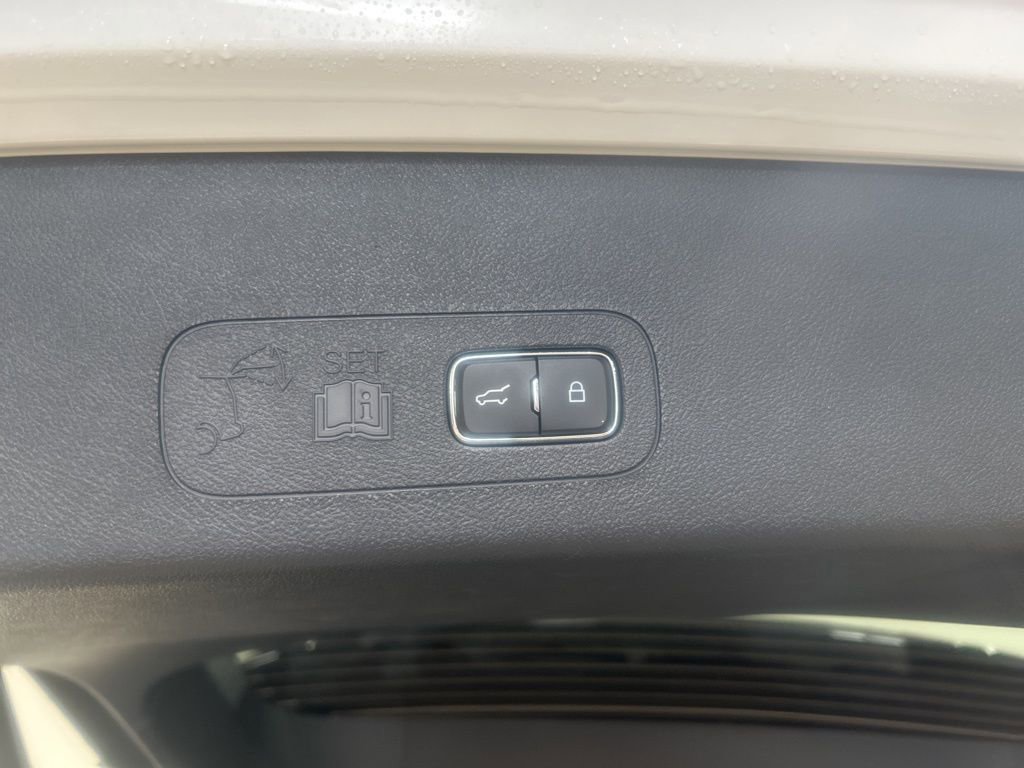 New 2025 Lincoln Aviator Black Label w/ Black Label Special Edition image 32