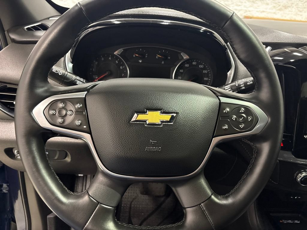 Used 2023 Chevrolet Traverse LT AWD/4WD image 23