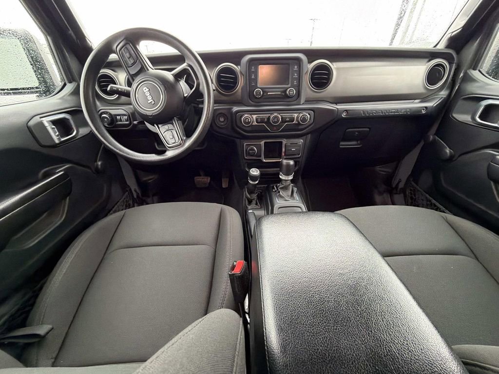Used 2021 Jeep Wrangler Unlimited Sport image 19