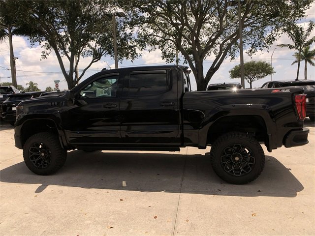 New 2025 GMC Sierra 1500 AT4 w/ Technology Package image 21