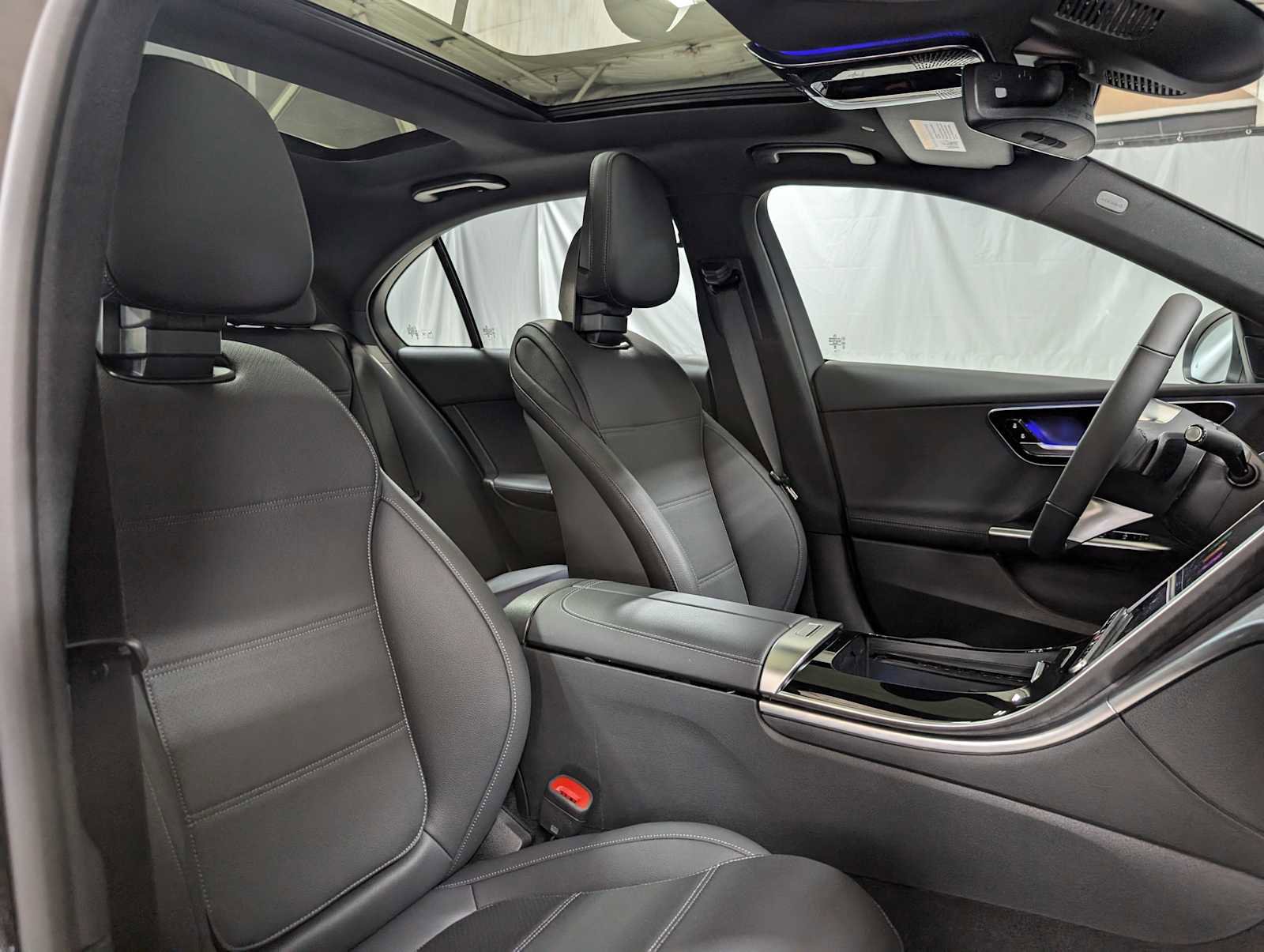 Used 2025 Mercedes-Benz C 300 4MATIC Sedan image 14