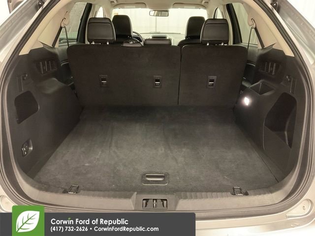 Used 2024 Ford Edge SEL AWD/4WD image 16