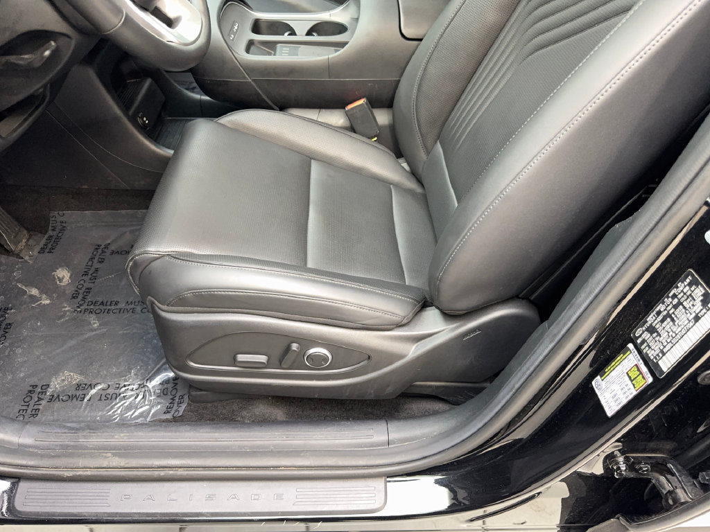 Used 2026 Hyundai Palisade SEL FWD image 26