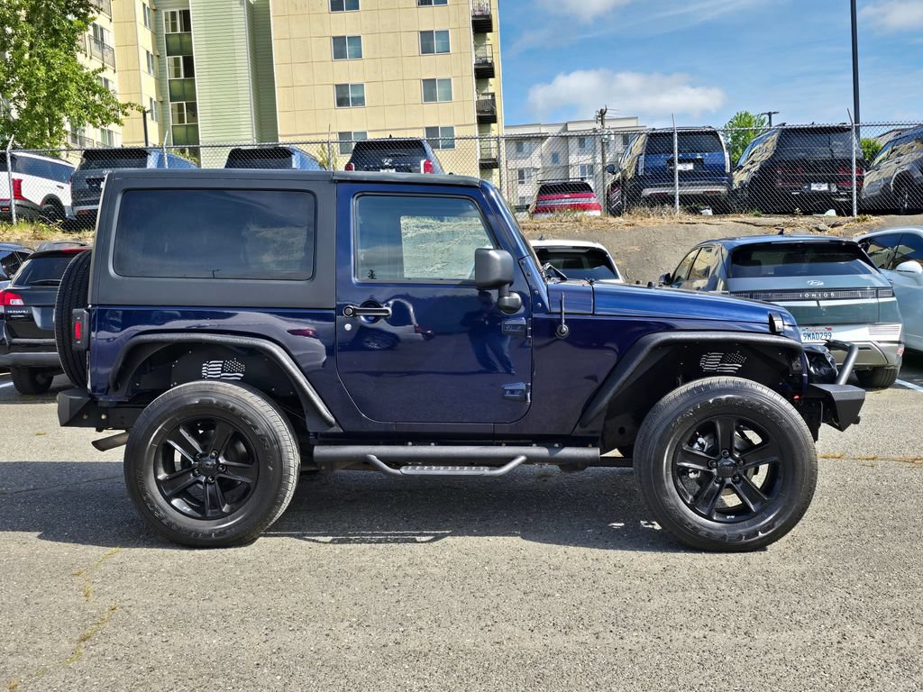 Used 2013 Jeep Wrangler Sport AWD/4WD image 9