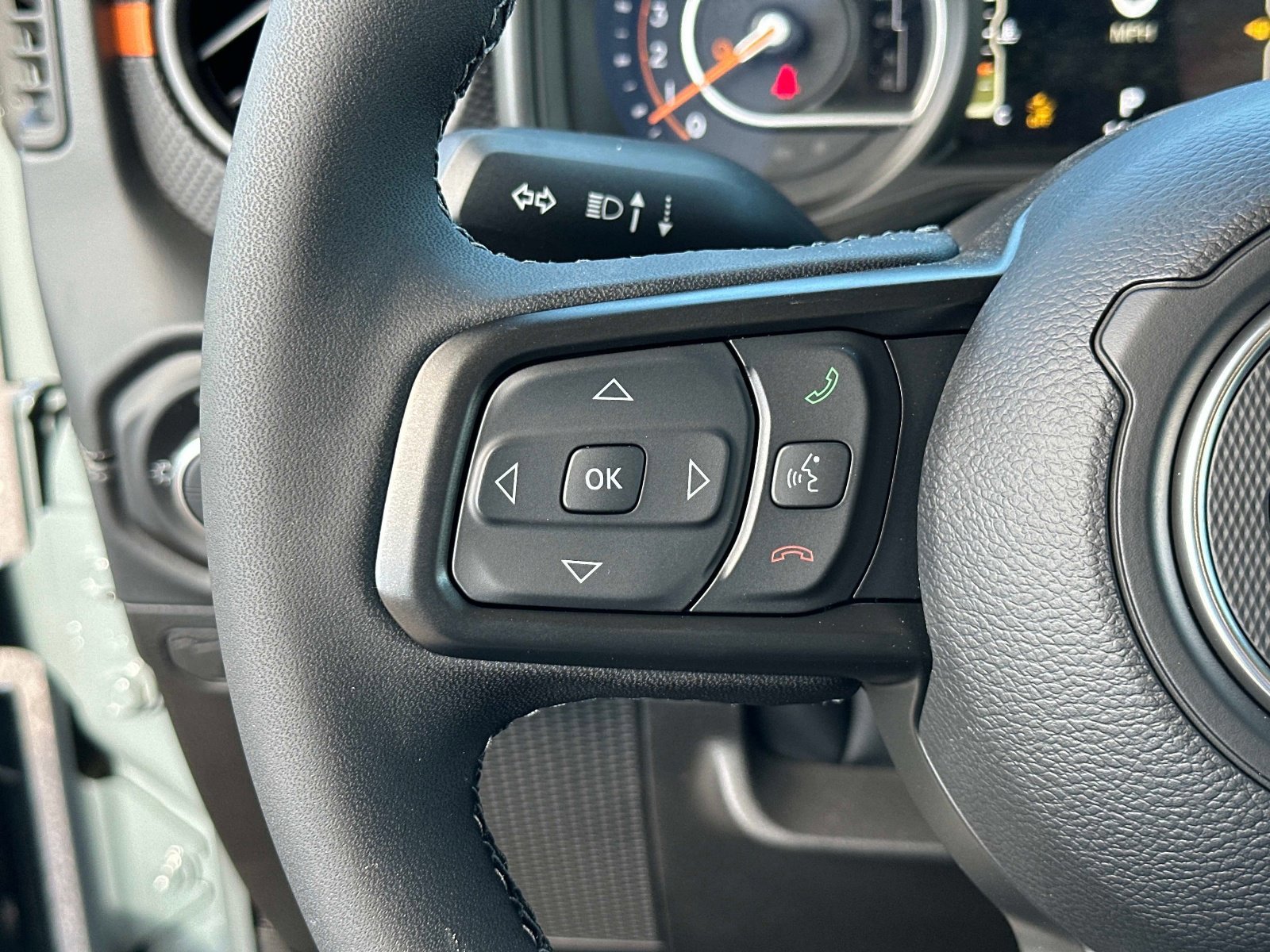 New 2026 Jeep Gladiator Mojave w/ Steel Bumper Group image 30