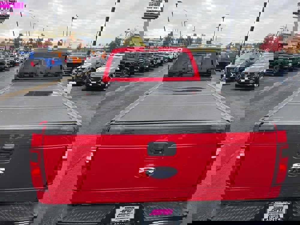 Used 2015 Ford F250 Lariat w/ Chrome Package image 12