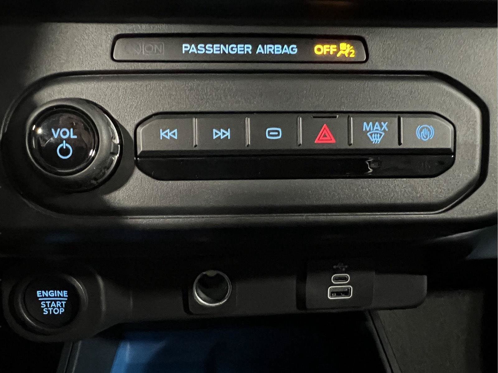 New 2026 Ford Maverick XLT w/ Equipment Group 301A AWD/4WD image 26