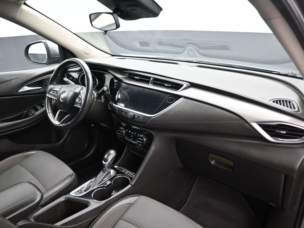 Used 2021 Buick Encore GX Select w/ Sport Touring Package FWD image 40