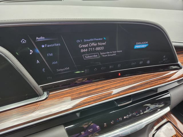 Used 2021 Cadillac Escalade Premium Luxury AWD/4WD image 14