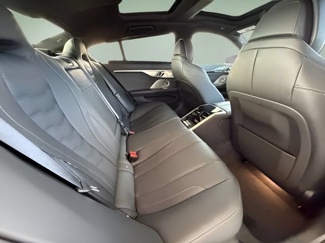 Used 2026 BMW 840i xDrive w/ M Sport Professional Package AWD/4WD image 29