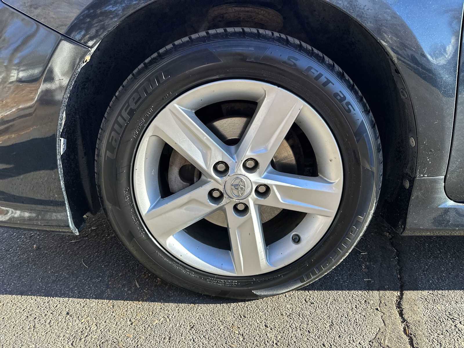 Used 2013 Toyota Camry SE image 17