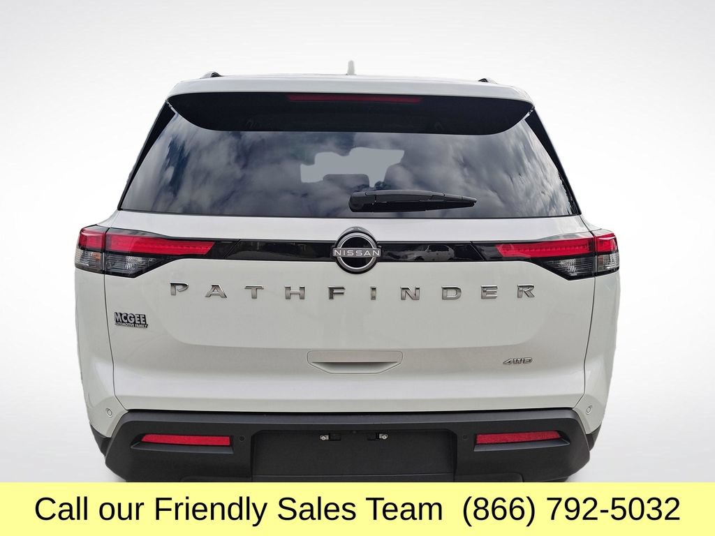 Used 2025 Nissan Pathfinder SV AWD/4WD image 5