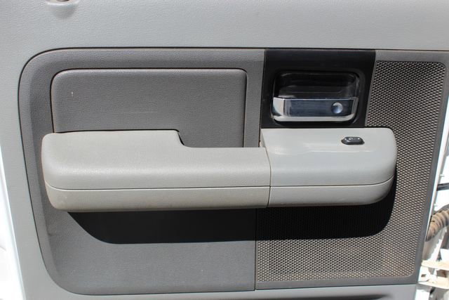 Used 2006 Ford F150 XLT image 14