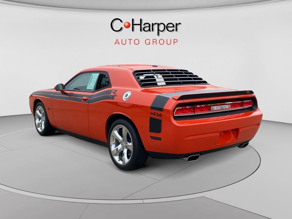 Used 2013 Dodge Challenger R/T RWD image 5