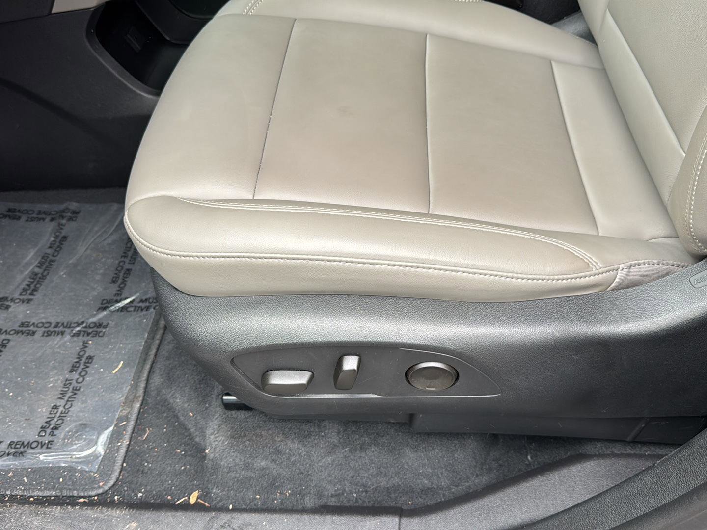 Used 2024 GMC Acadia Elevation AWD/4WD image 25