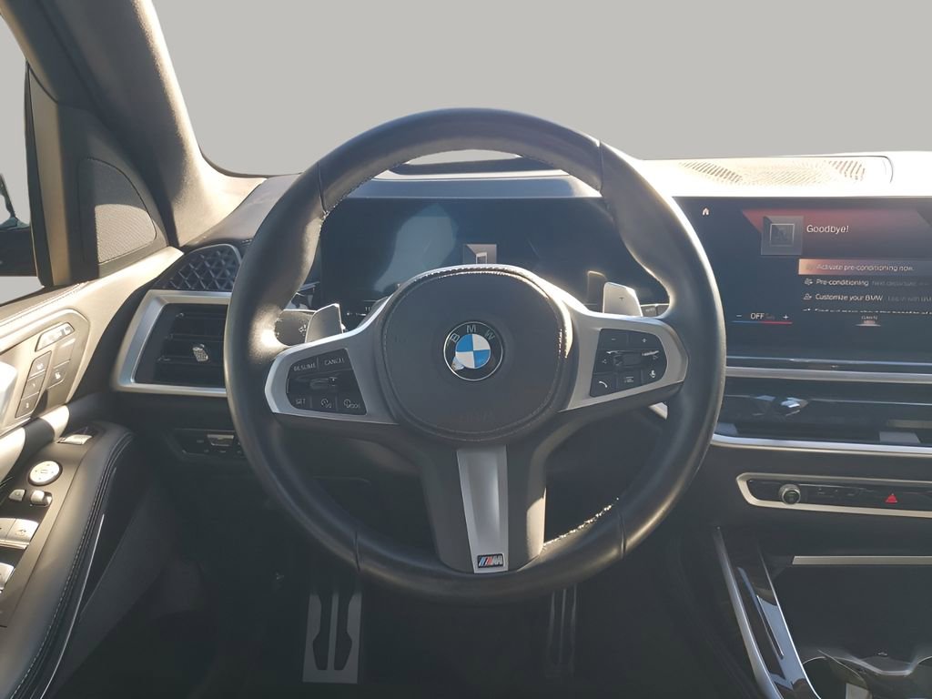Used 2023 BMW X7 xDrive40i w/ M Sport Package image 24